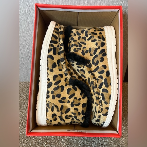 Ocean + Coast Ta Ta Booties Black Leopard size 9 - Picture 10 of 10